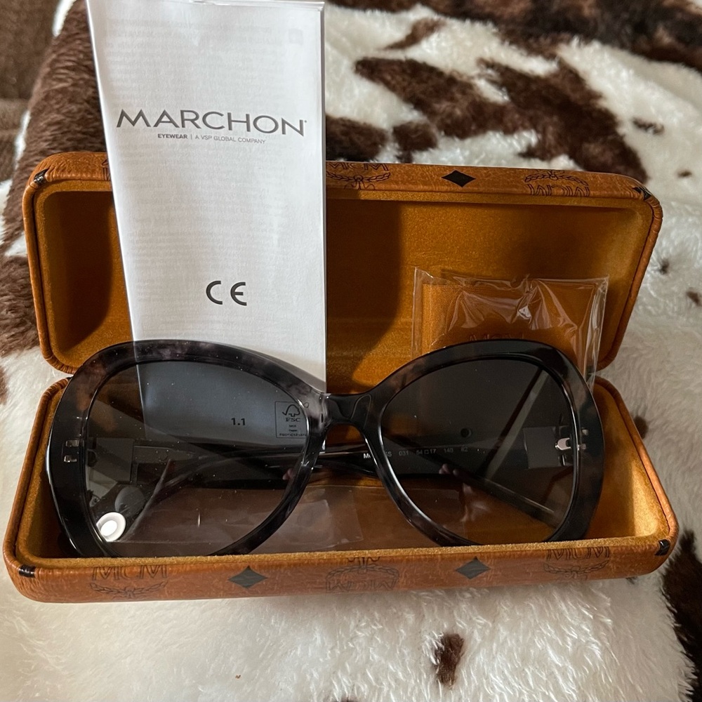 🌺♥️ MCM SUNGLASSES 💞🌷